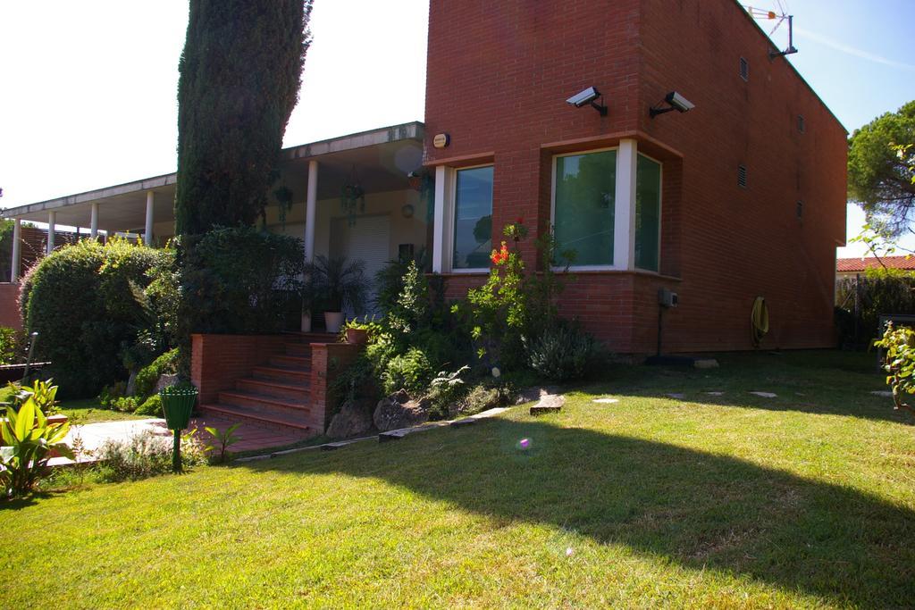 B&B Inés Sant Cugat del Vallès Exterior foto