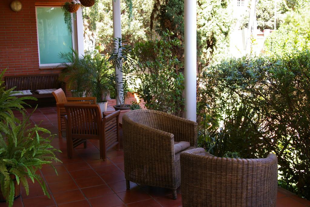 B&B Inés Sant Cugat del Vallès Exterior foto