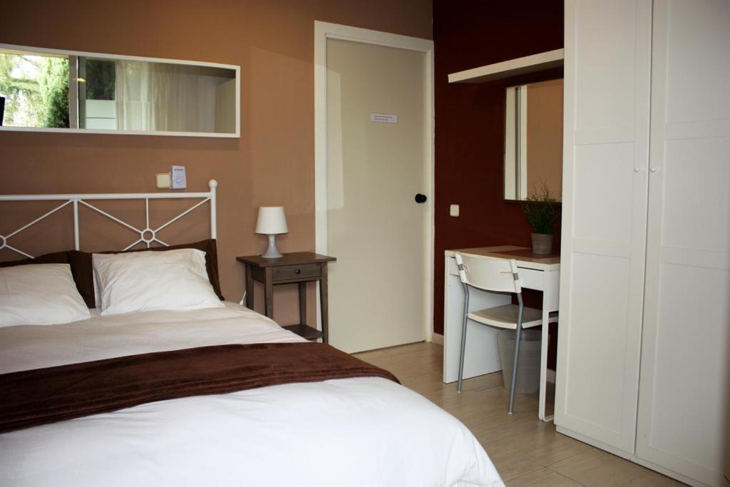 B&B Inés Sant Cugat del Vallès Exterior foto